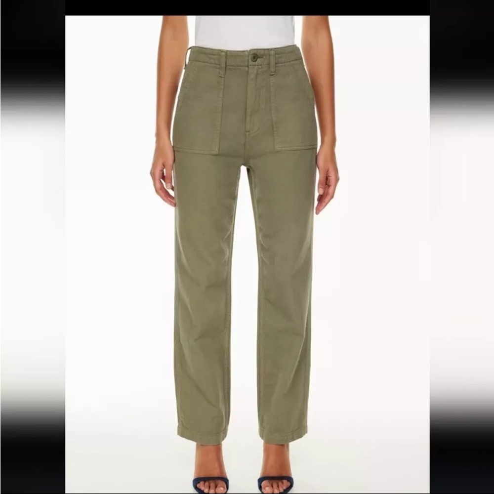ARITZIA Denim Forum the ‘90s utility hi-rise loose jeans Women sz 24 earth green